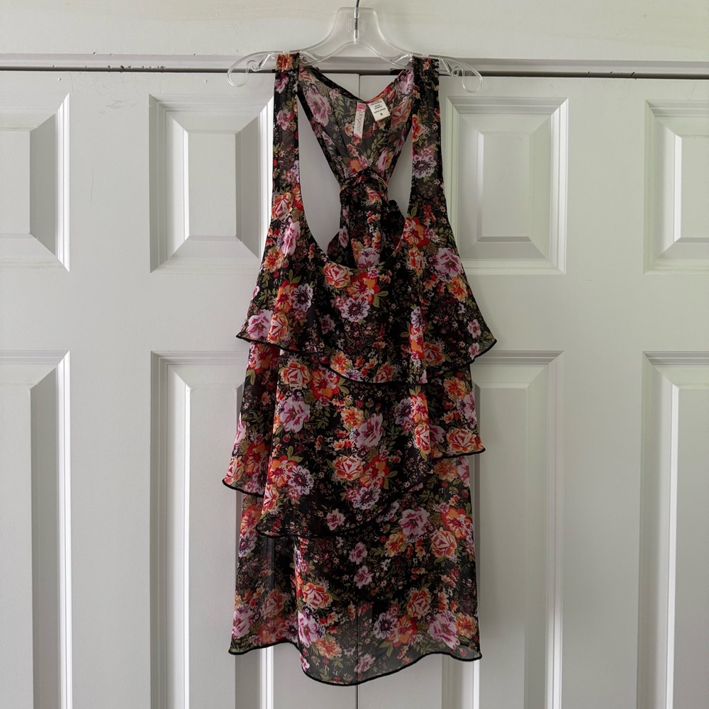 ⭐️ Tiered Multicolor Floral Dress